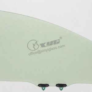 RIGHT FRONT DOOR GLASS W/FITT